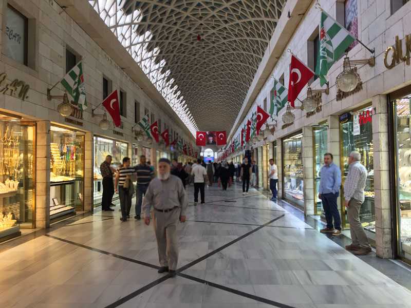 السوق المسقوف في بورصة Kapalı Çarşı