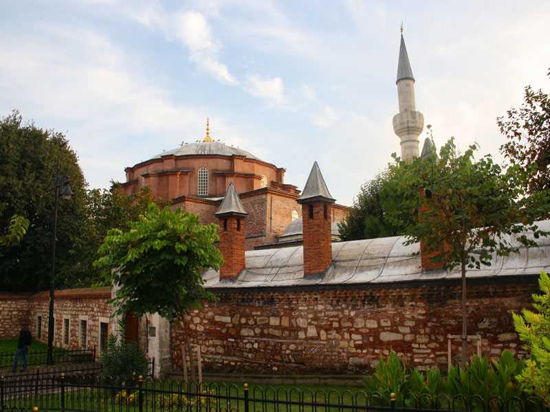 جامع آيا صوفيا الصغير Küçük Ayasofya Camii
